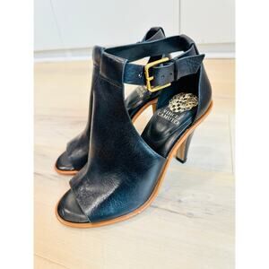 Vince Camuto Frasper Heeled Sandals Size 7.5 Black Peeptoe cut out NWOB